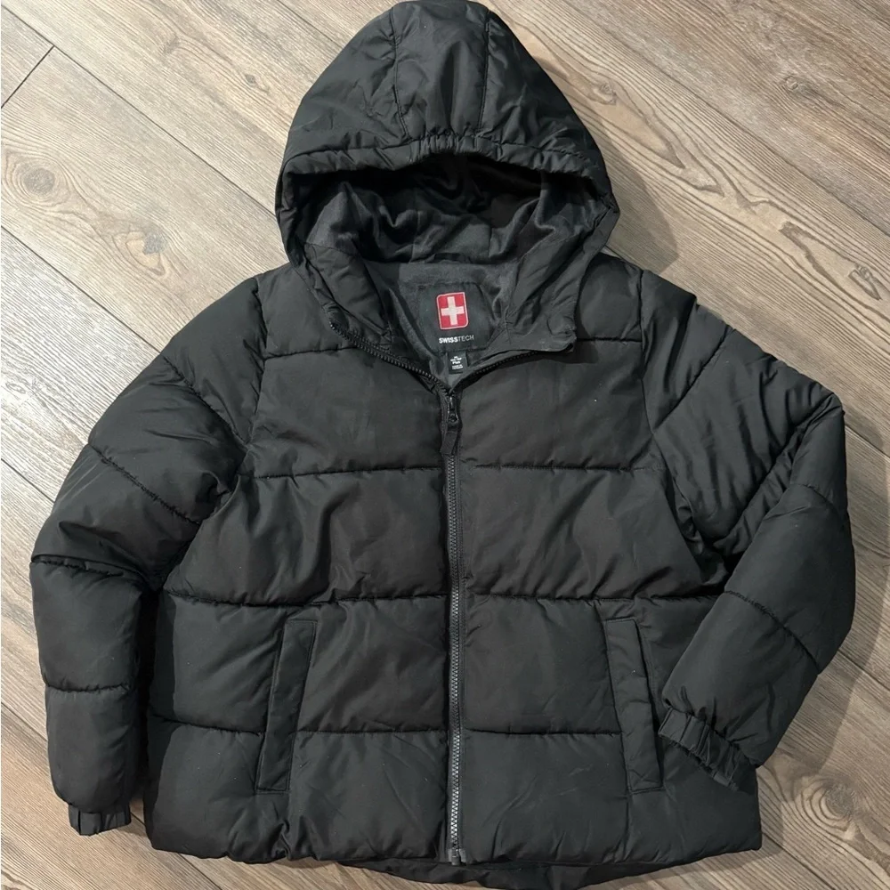 SwissTech Youth XL (14–16) Plus Black Hooded Puffer Jacket Winter Coat